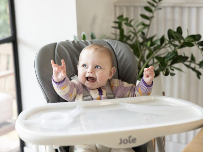 Jedálenská stolička Joie MIMZY™ RECLINE 2025