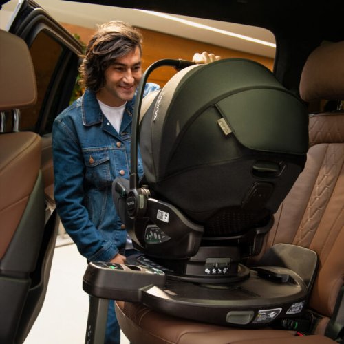 Isofixová báze Nuna BASE CURV 2026