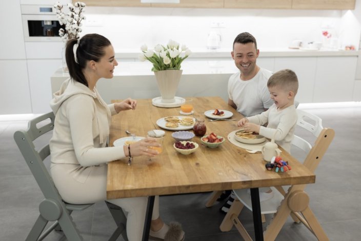 Dřevěná jídelní židlička Zopa CLIPP&CLAPP 2026
