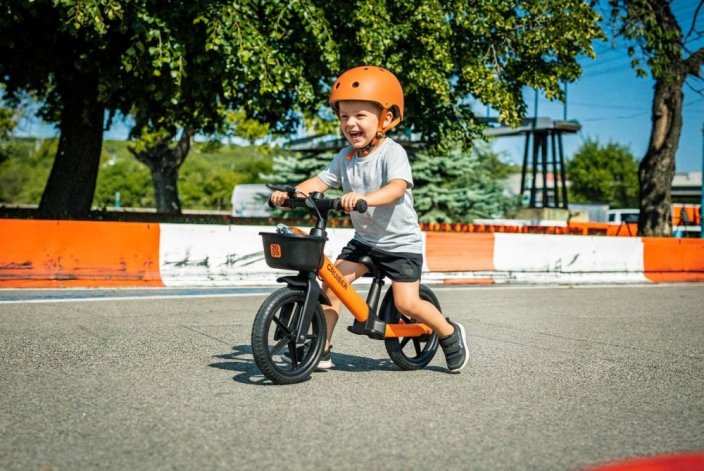 Odrážedlo Cruiser s brzdou Zopa 2026 - Varianta: Ivory Brown