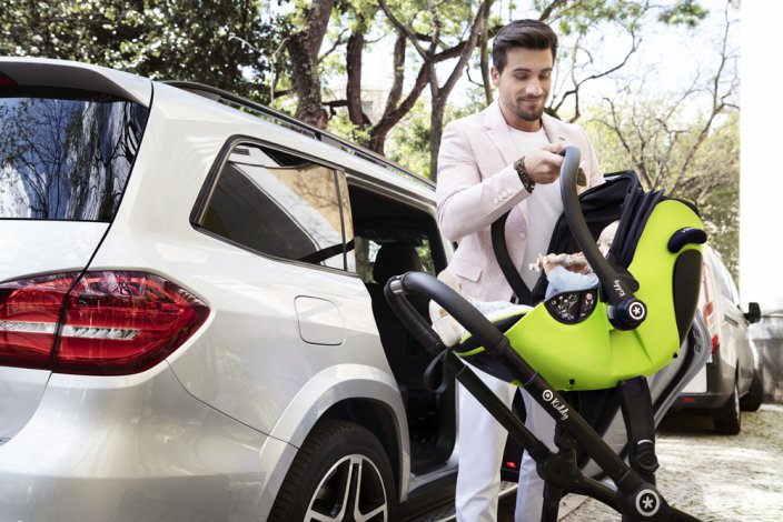 Autosedačka Kiddy EVOLUNA i-size 2 + Isofix základna 2023 - Grey Melánge Icy Grey