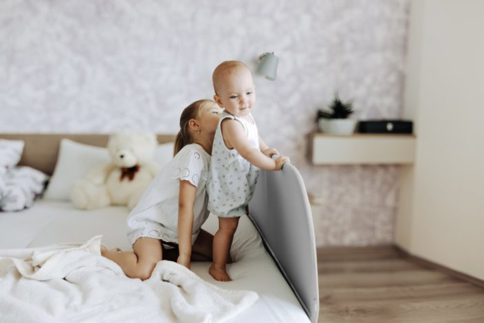 Zábrana Zopa na postel MONNA COMPACT 2025