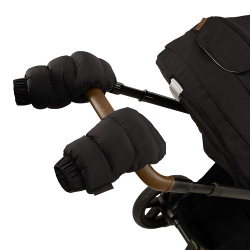 Zimní set Nuna Fusak + rukavice Caviar 2026