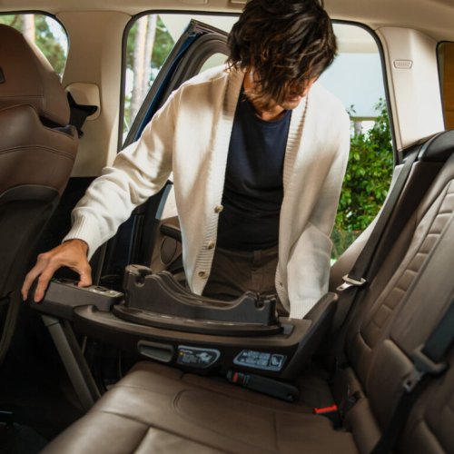 Isofixová báze Nuna BASE CURV 2026