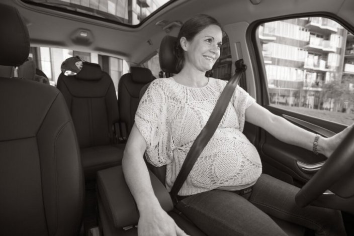 Pás pre tehotné do auta BeSafe PREGNANT 2024