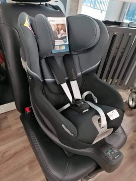 Autosedačka Cybex Sirona SX2 i-Size Granite Black 2022