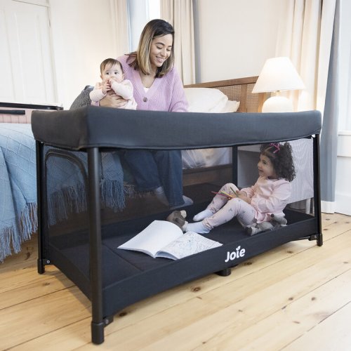Cestovní postýlka Joie amigo™ 120 2026
