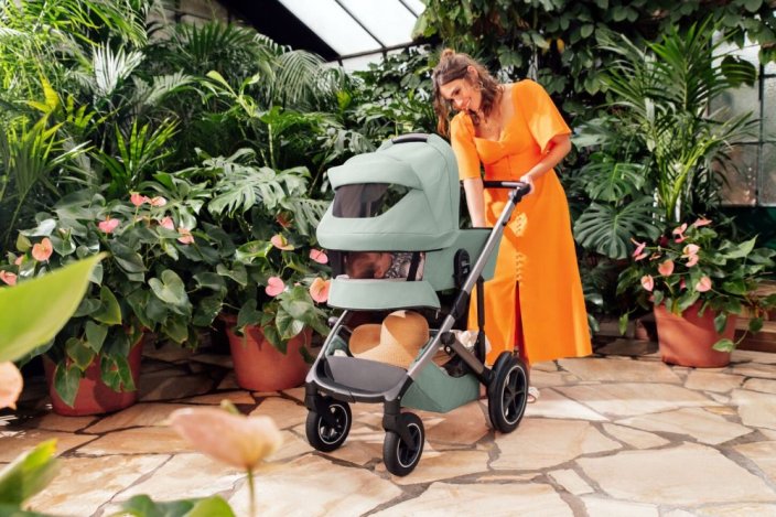 Hluboká korba ke kočárku Britax SMILE 5Z 2025 - Varianta: Space Black