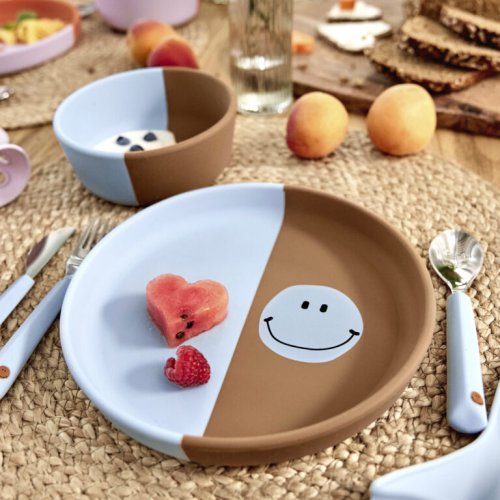 Silikonový talíř Lässig HAPPY RASCALS 2024 - Varianta: LÄSSIG Plate Silicone 2024 Happy Rascals Heart lavender