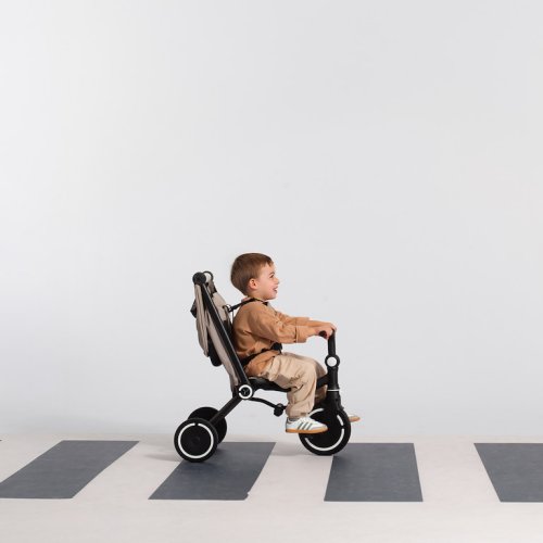 Multifunkční kočárek smarTrike Wonder Max™ 2026 - Varianta: Jet black