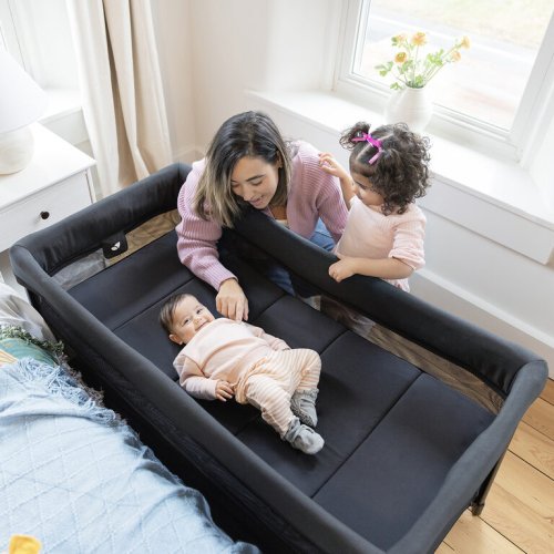 Cestovní postýlka Joie amigo™ 120 2026