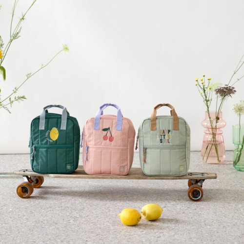 Batůžek Lässig Mini Square LITTLE GANG 2025 - Varianta: LÄSSIG Mini Square Backpack Little Gang cherry peach