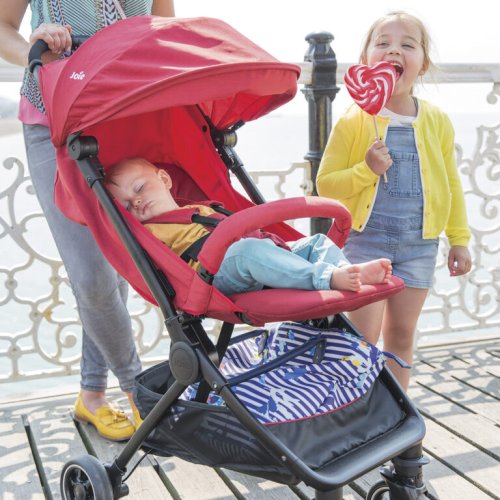 Sportovní kočárek Joie PACT™ 2025