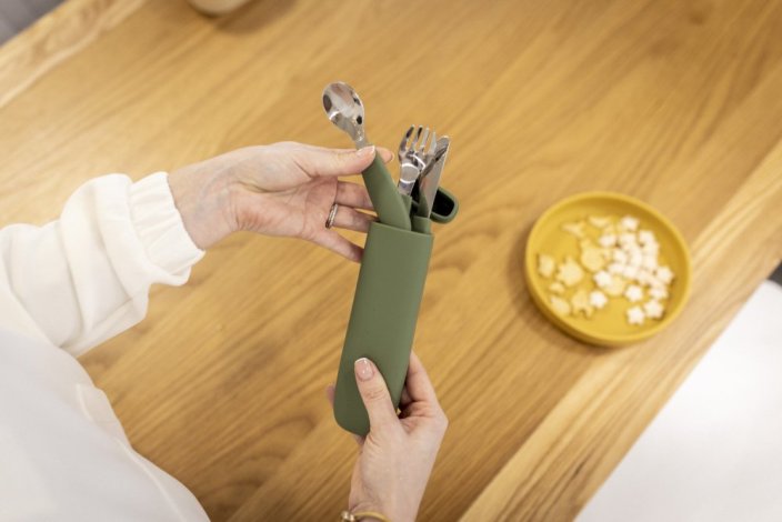 Silikonové pouzdro na příbor Zopa 2025 - Varianta: Forest Green